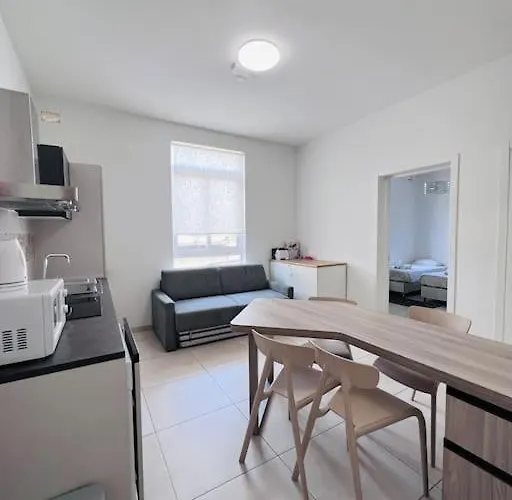 Appartamento Sunshine Court No 4 *